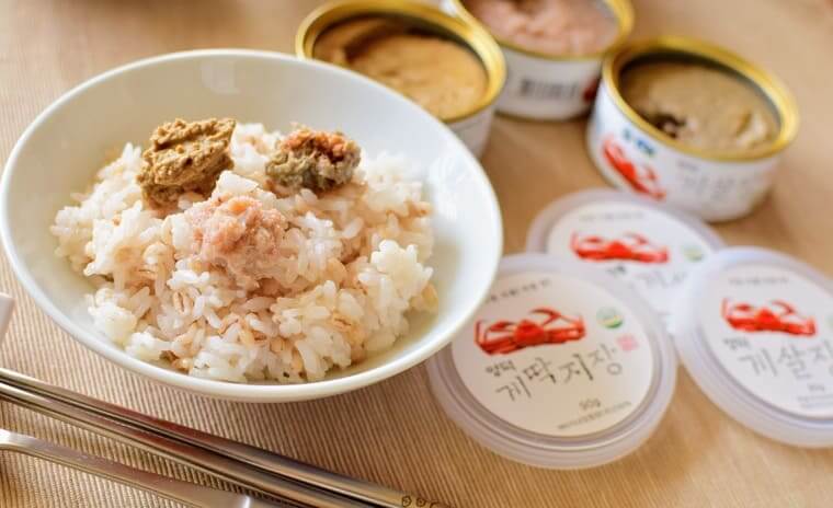 ヨンドクケ(盈徳蟹)缶詰と白ご飯